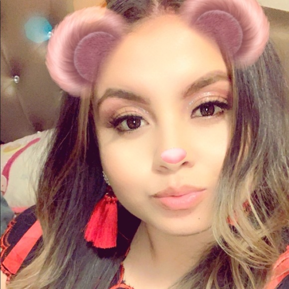 Meet your Posher, Brenda - Picture 1 of 1